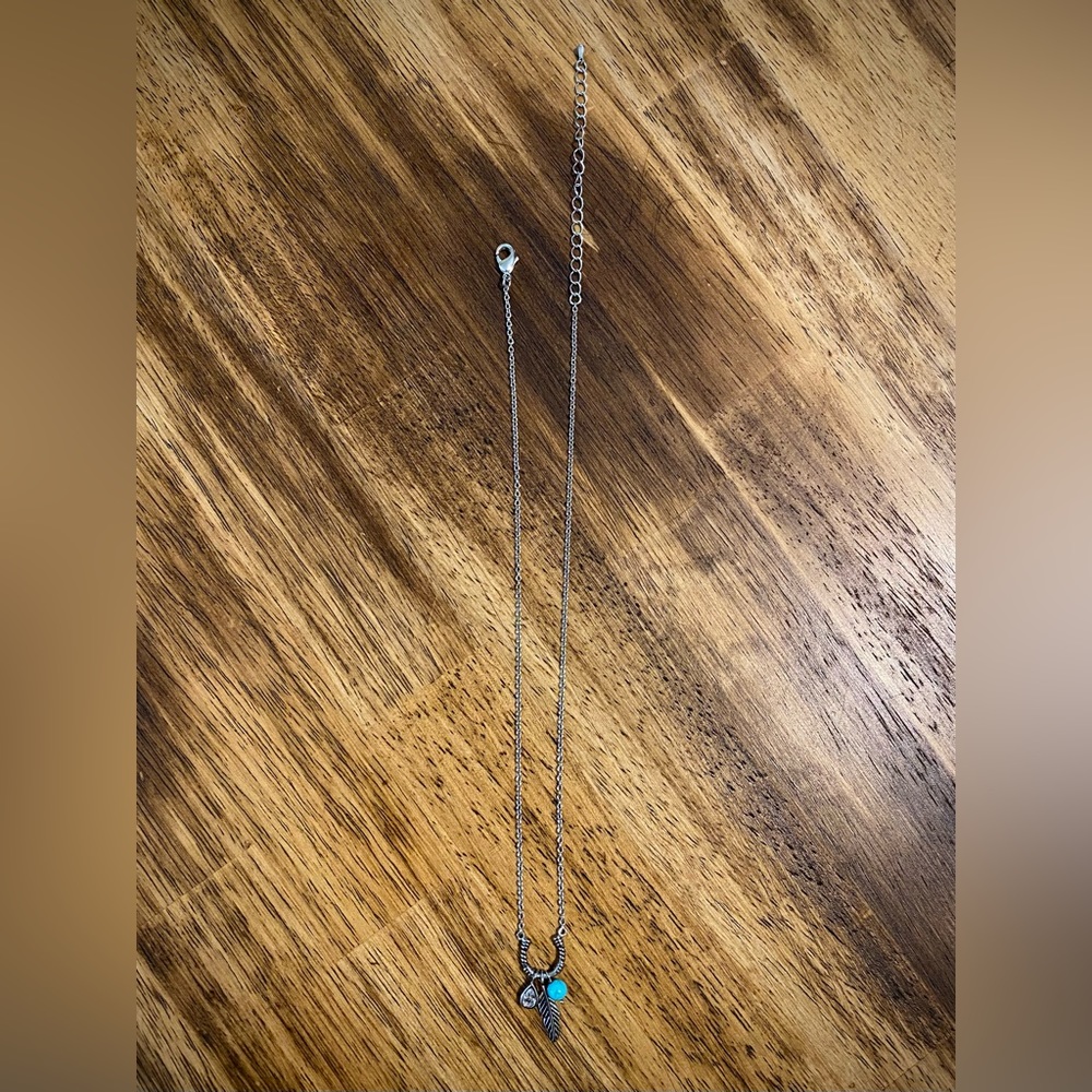 Montana Silversmiths necklace - Picture 2 of 2